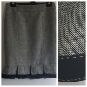 Nanette Lepore Pleated Linen and Cotton Skirt